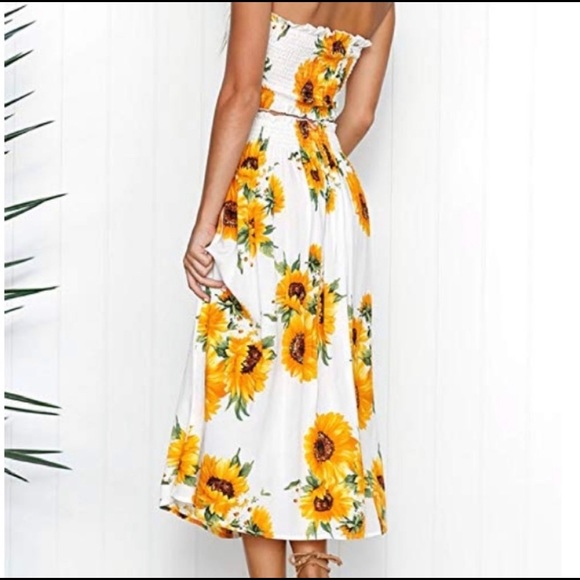 White Yellow Sunflower Print 2 Pc Strapless Top Skirt Set - Picture 2 of 13